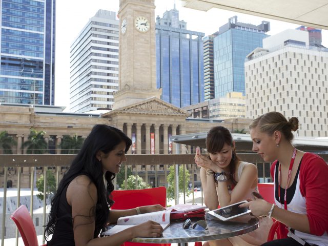 ブラウンズイングリッシュランゲージスルクール ブリスベン校