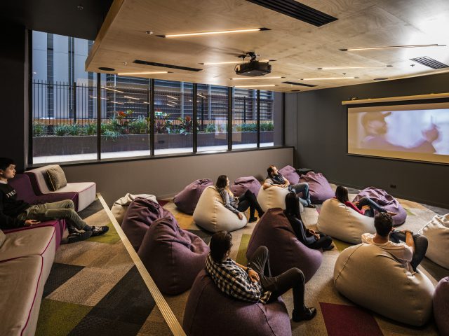 ブラウンズイングリッシュランゲージスルクール ブリスベン校