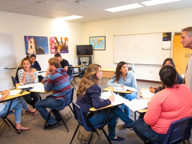 カプランインターナショナルランゲージ サンタバーバラ校