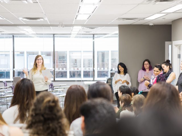 タムウッド ランゲージセンター バンクーバー校