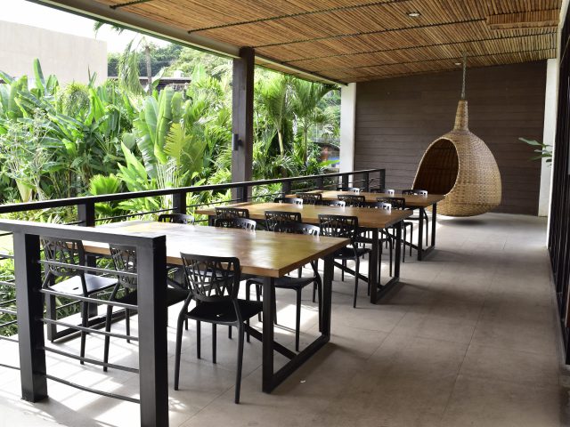 イーブイ イングリッシュ アカデミー