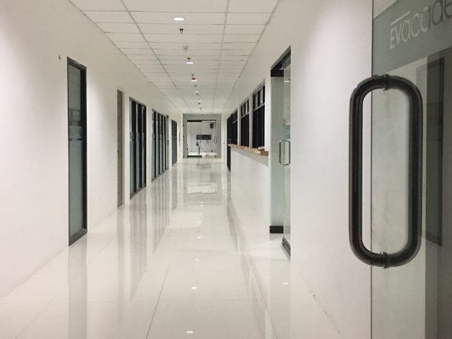 イーブイ イングリッシュ アカデミー