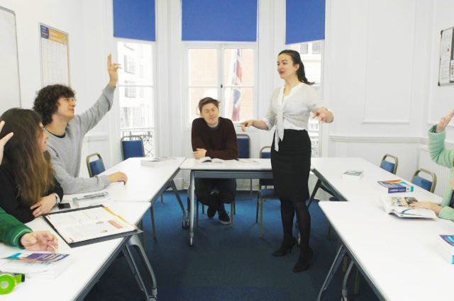 ローズオブヨーク ランゲージスクール ロンドン