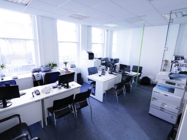 ローズオブヨーク ランゲージスクール ロンドン