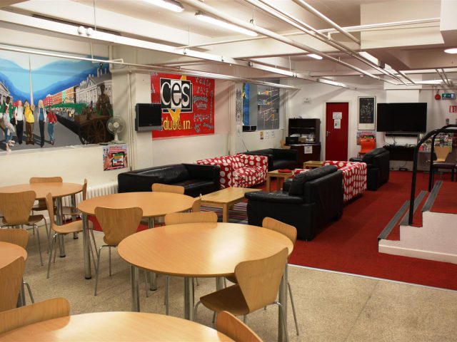 センターオブイングリッシュスタディーズ　ダブリン校