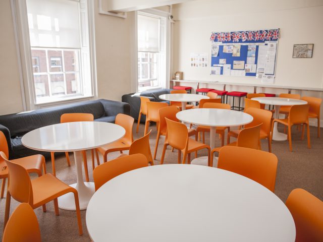 センターオブイングリッシュスタディーズ リーズ校