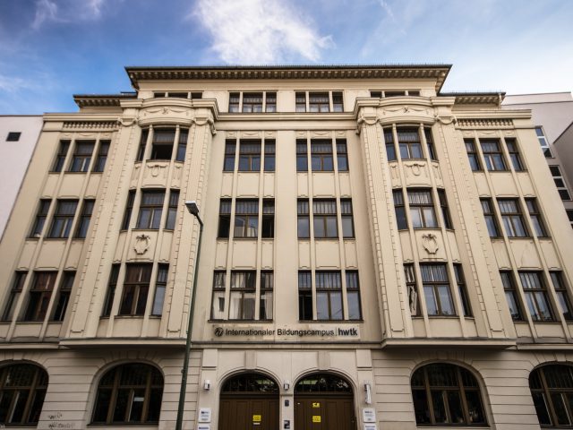 F+Uアカデミー オブ ランゲージ ベルリン校