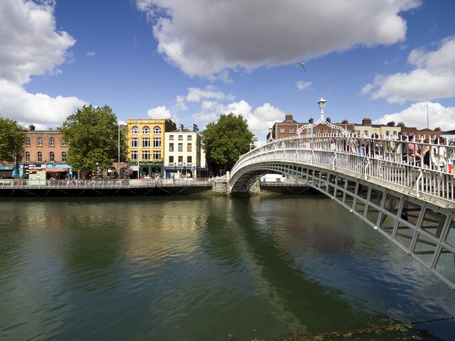 センターオブイングリッシュスタディーズ　ダブリン校