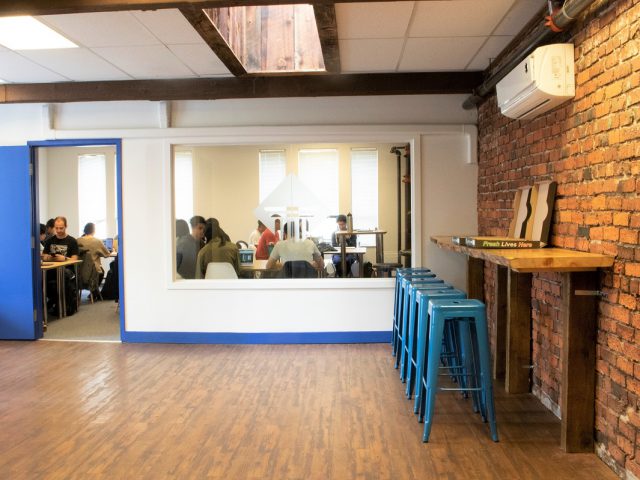 コーナーストーン インターナショナル コミュニティカレッジ オブ カナダ